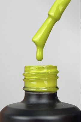 ESMALTE PERMANENTE Nº180