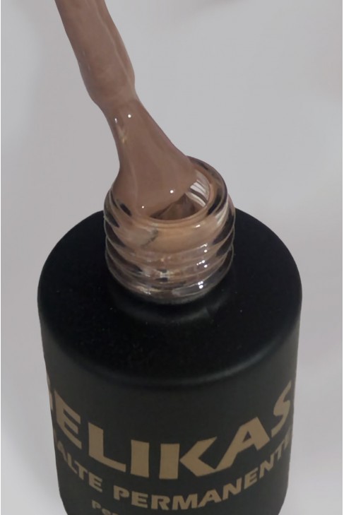 ESMALTE PERMANENTE Nº 35